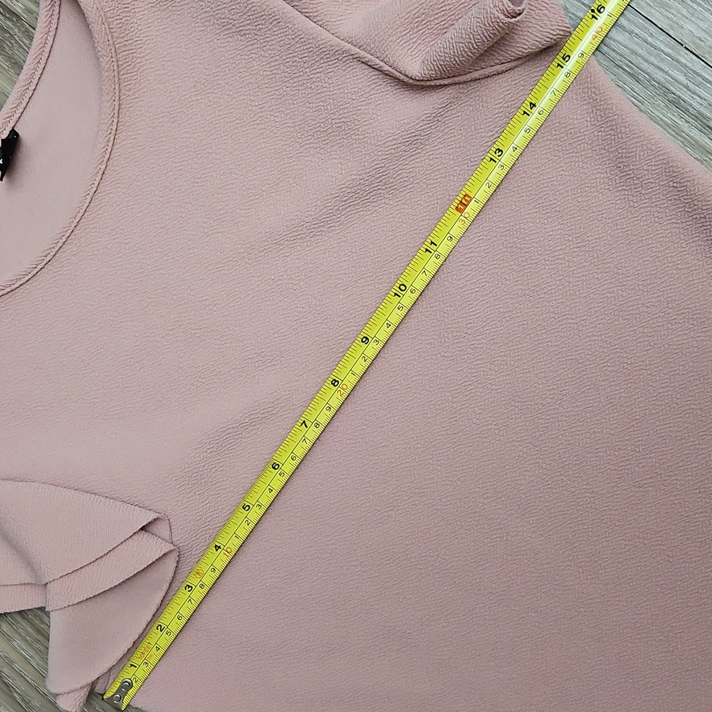 Women's Medium 6 Ruffled Short Sleeve Stretchy Pink Bodysuit - Picture 10 of 15